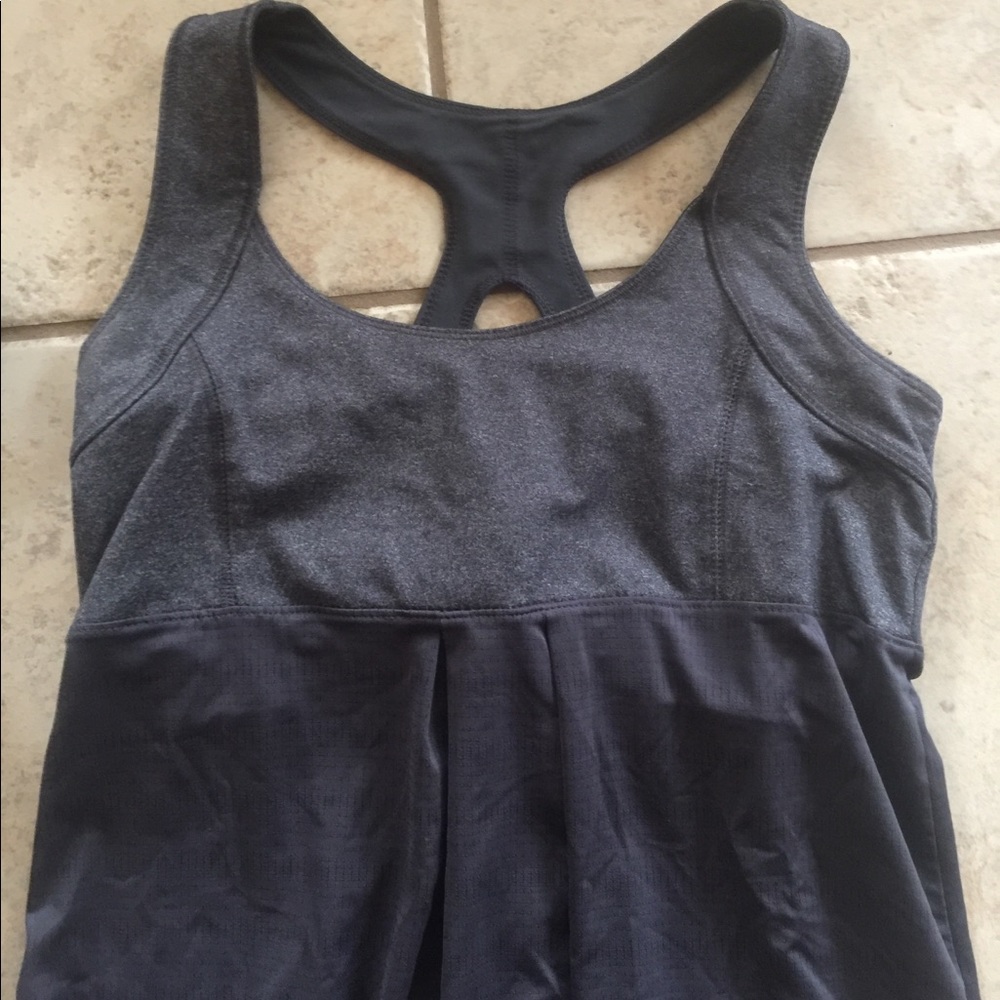 Old Navy Active Loose Top XS - Picture 2 of 6